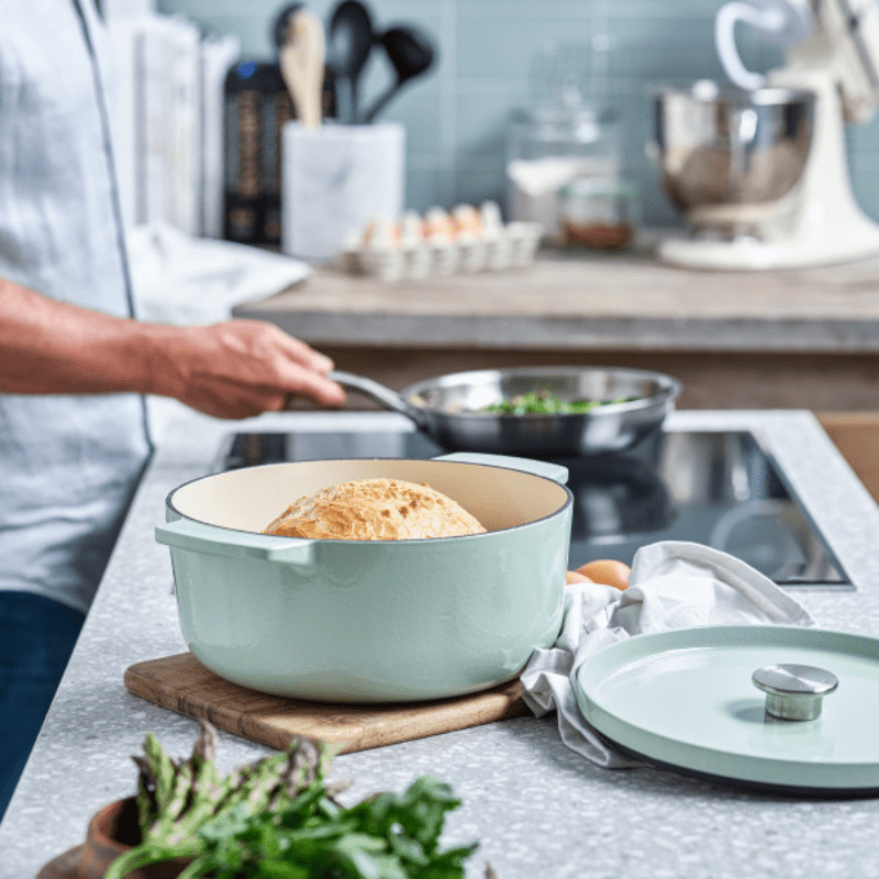 KitchenAid Round Casserole 26cm Pistachio