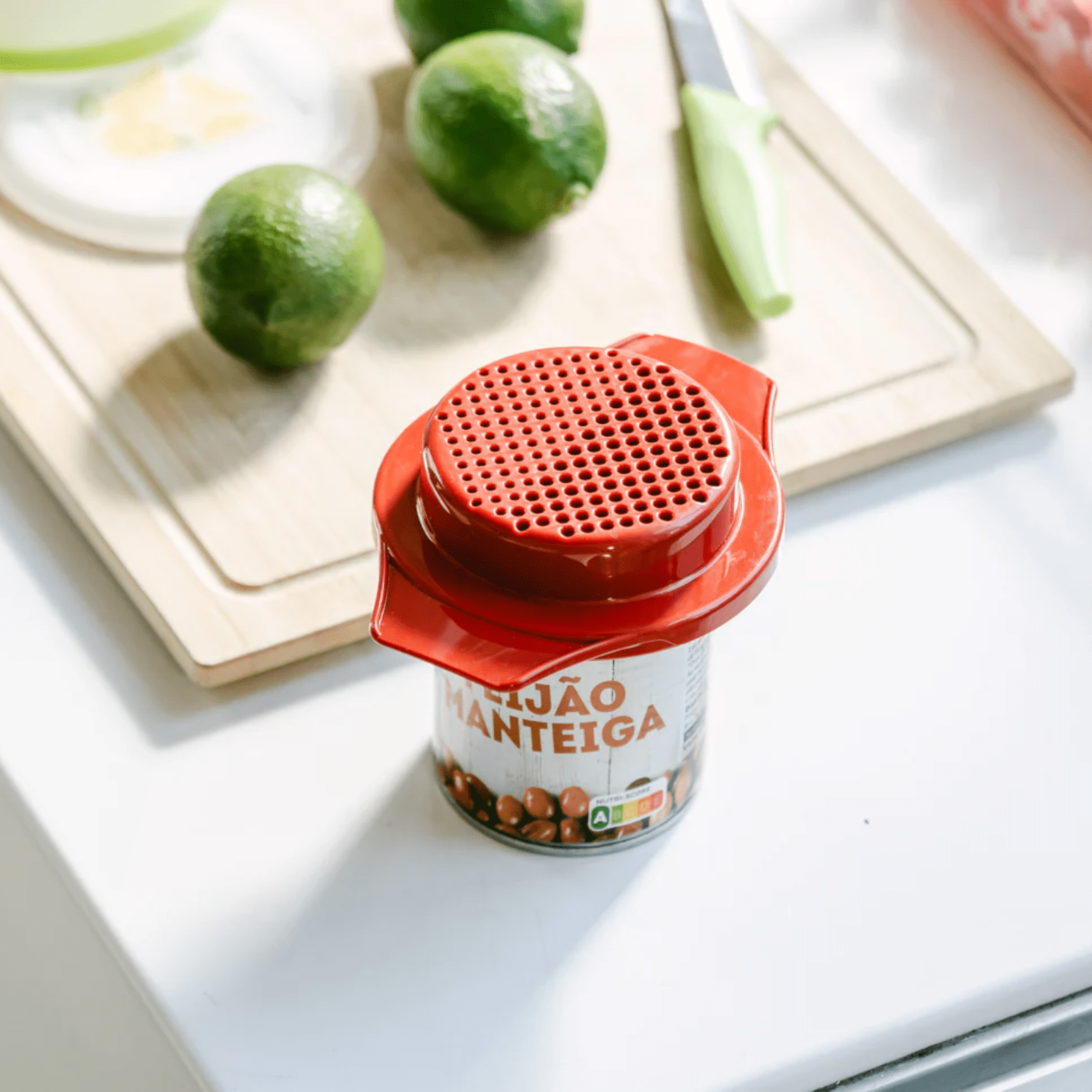 Prepara Can Strainer