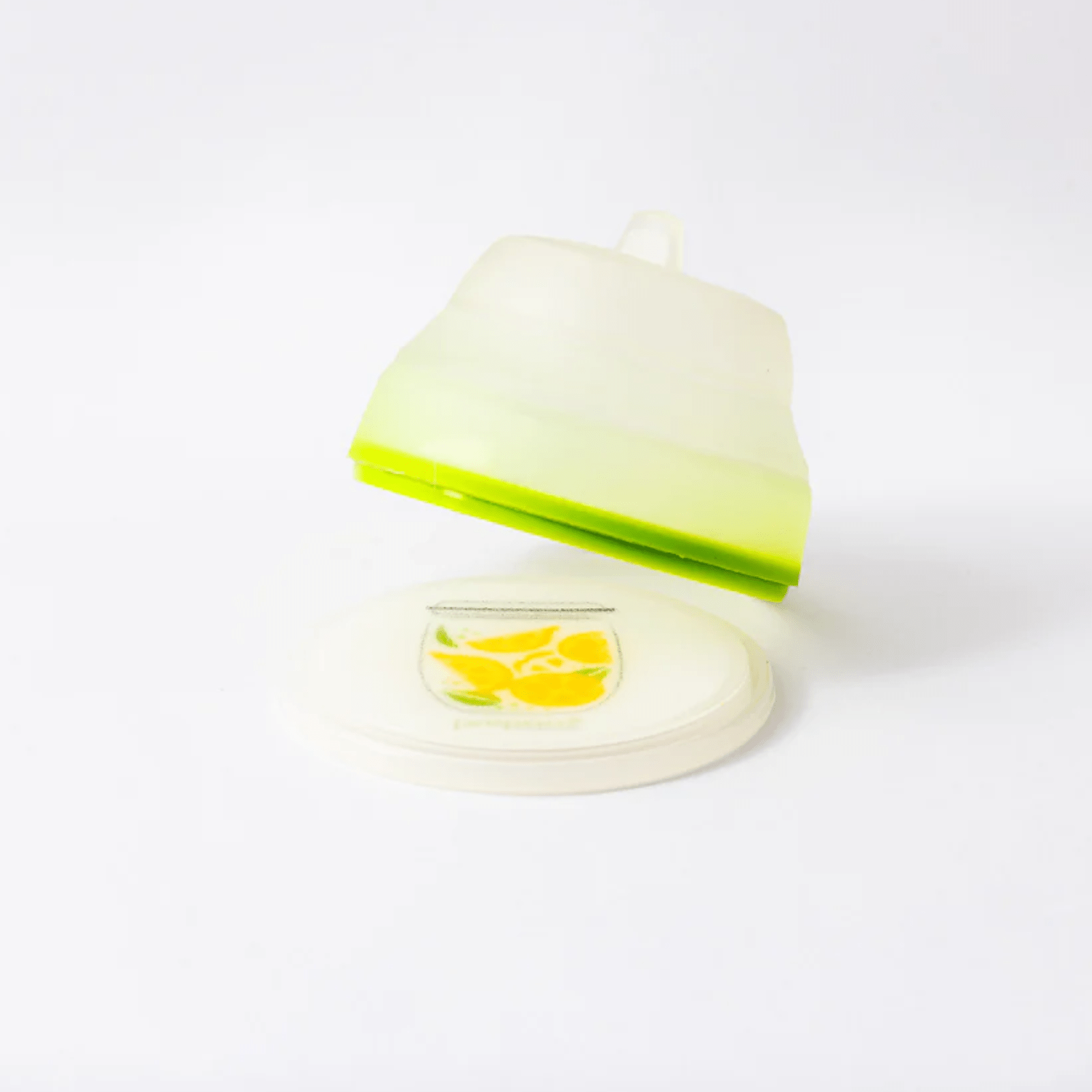 Prepara Chop Savor Container