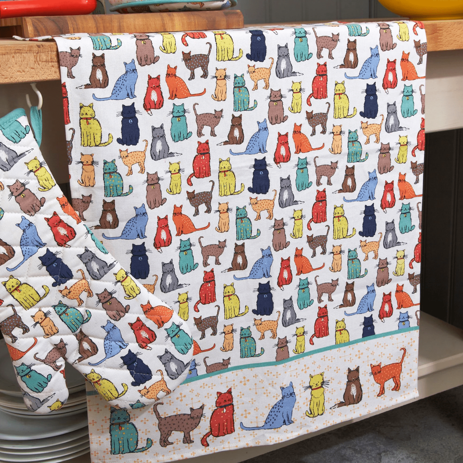 Ulster Weavers Cotton Tea Towel Catwalk