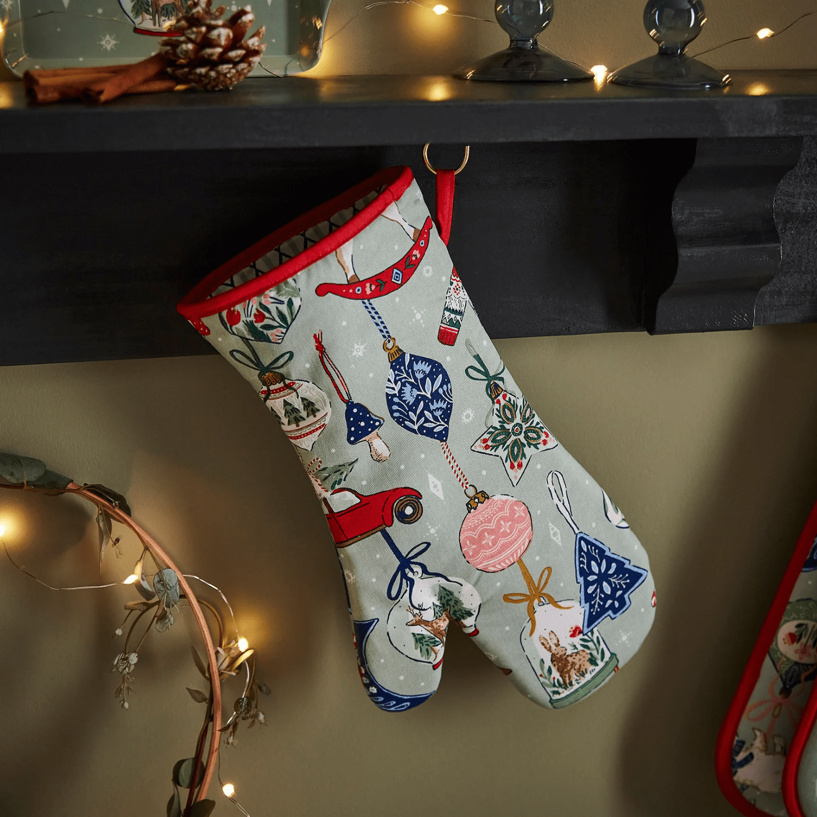 Ulster Weavers Oven Glove Christmas Ornaments