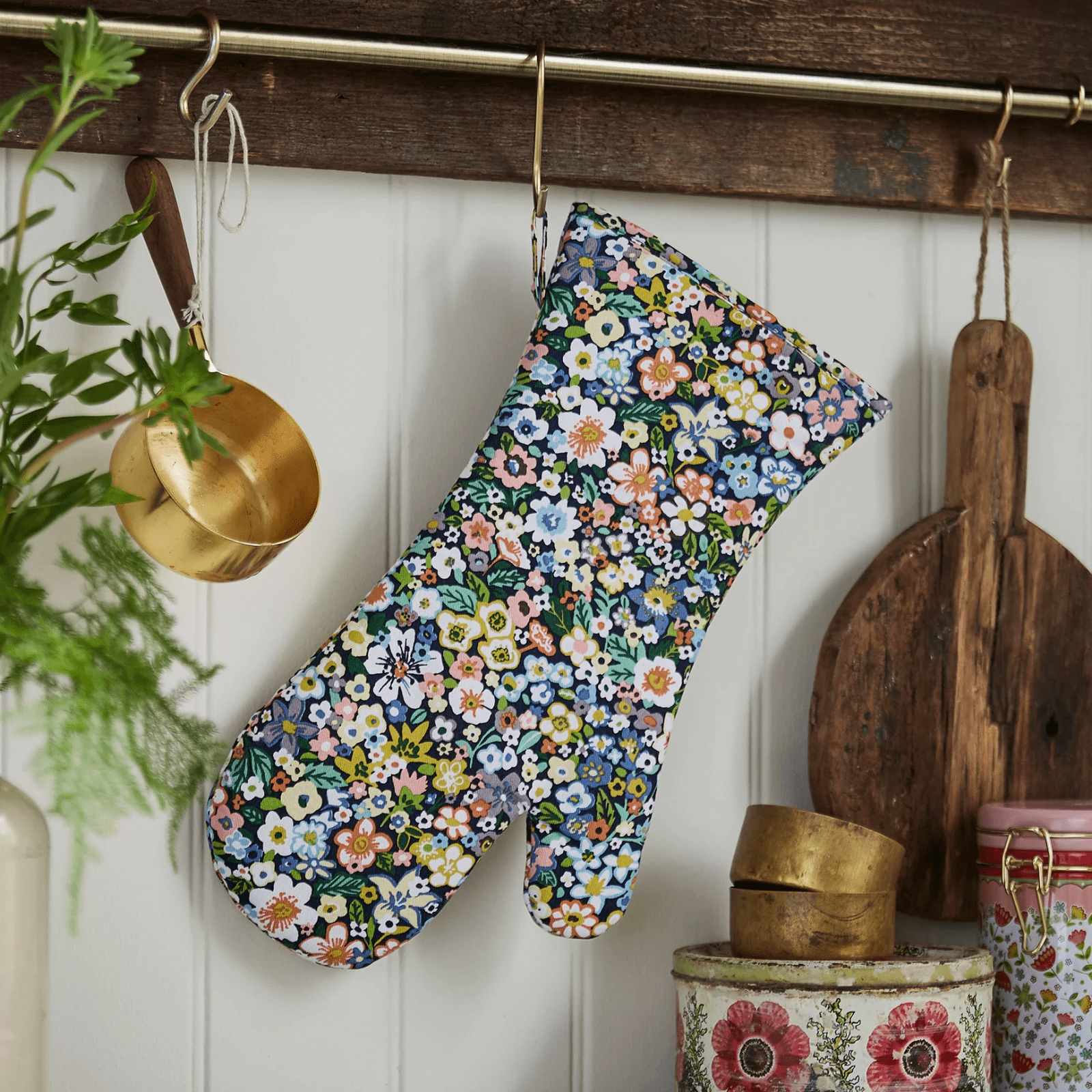 Ulster Weavers Oven Glove Confetti Floral