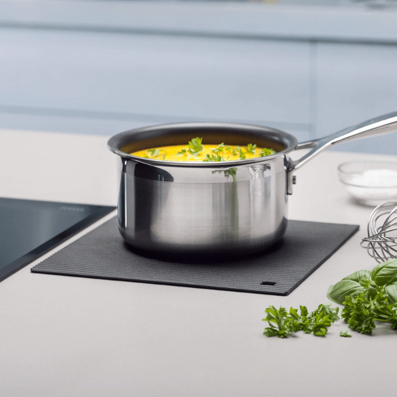 Zeal Silicone Heat Resistant Trivet Mat 22cm