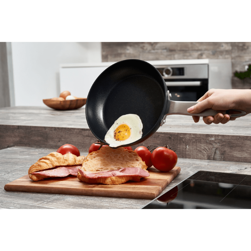 Zyliss Superior Ceramic Frying Pan 20cm The Homestore Auckland