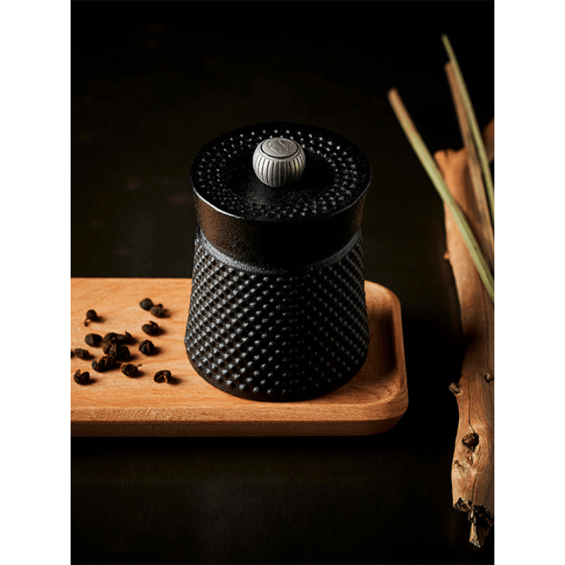 Peugeot Bali Fonte Cast Iron Black Pepper Mill 8cm