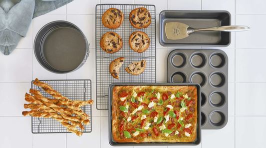Bakemaster – Bake Like a Pro with Premium Non-Stick Bakeware