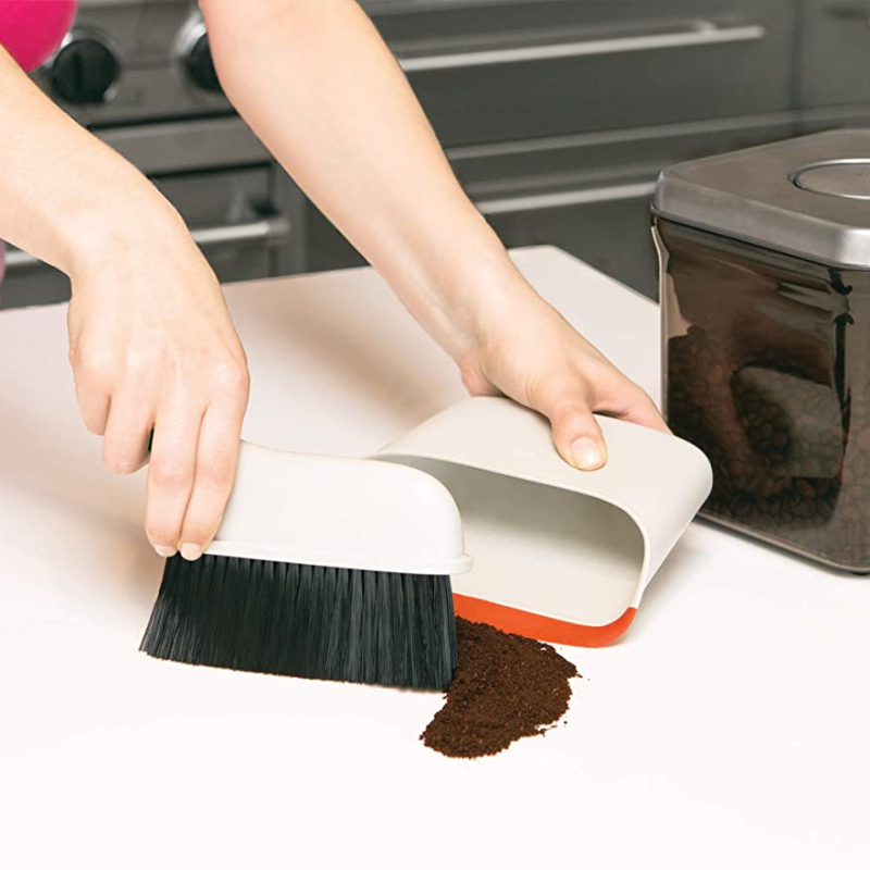 Dustpans