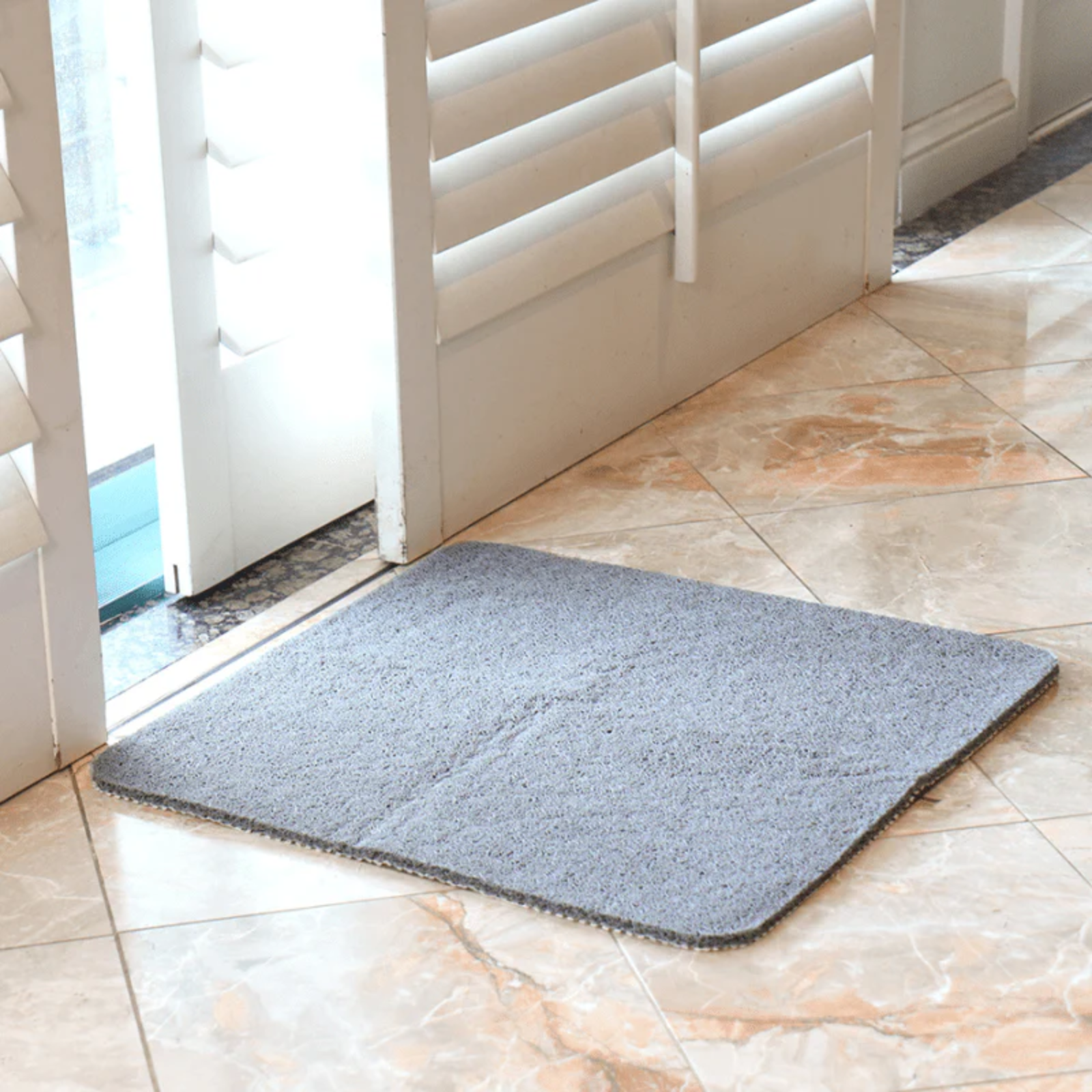 White Magic Non-Slip Shower Mat