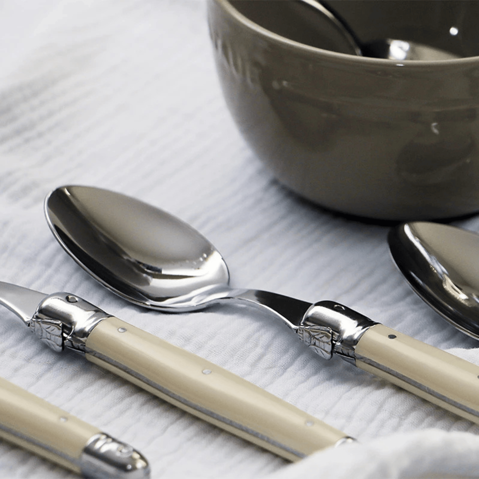 Andre Verdier Laguiole Classique Dinner Spoon Set of 6 Ivory