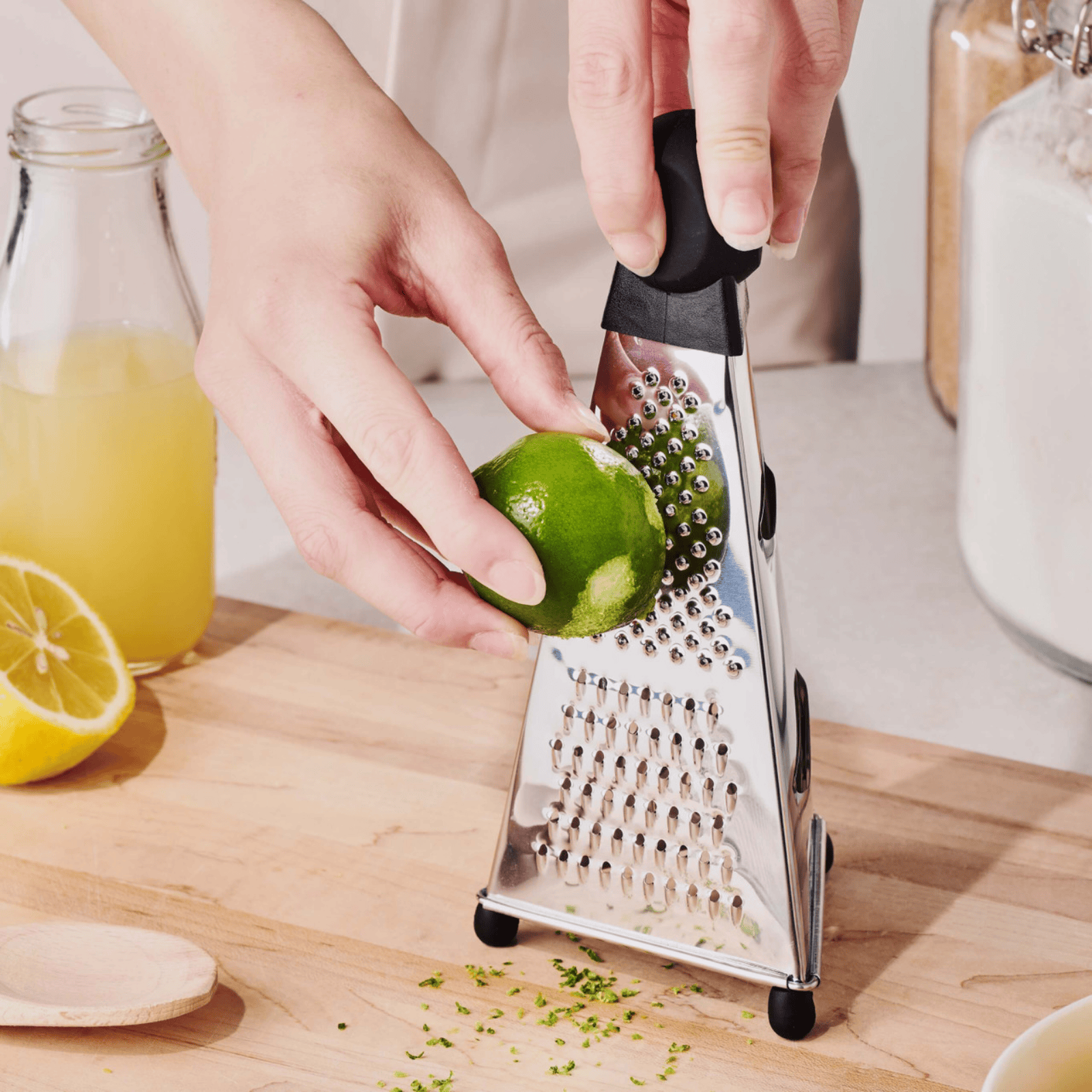 Avanti 3-Way Triangular Grater