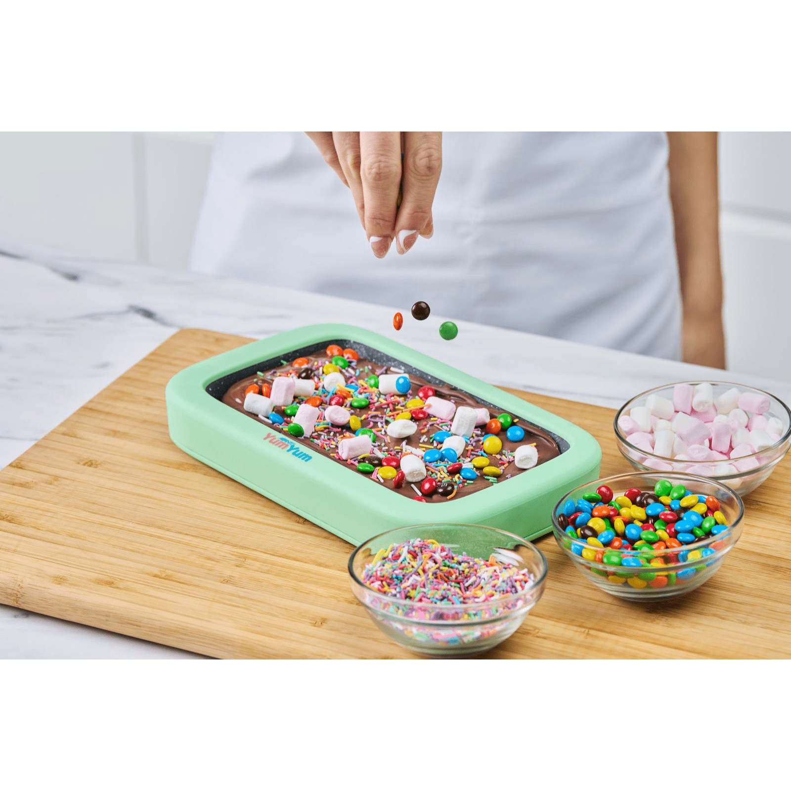 Avanti YumYum Instant Bark Chocolate Maker