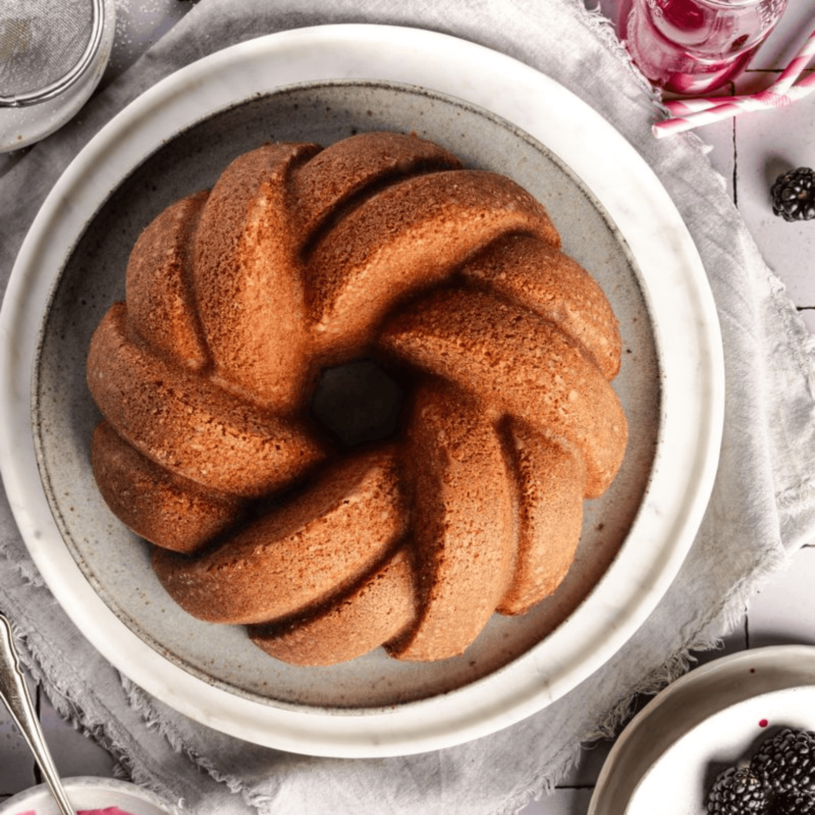 Bakemaster Non-Stick Champagne Braided Fluted Ring Cake Pan 24cm