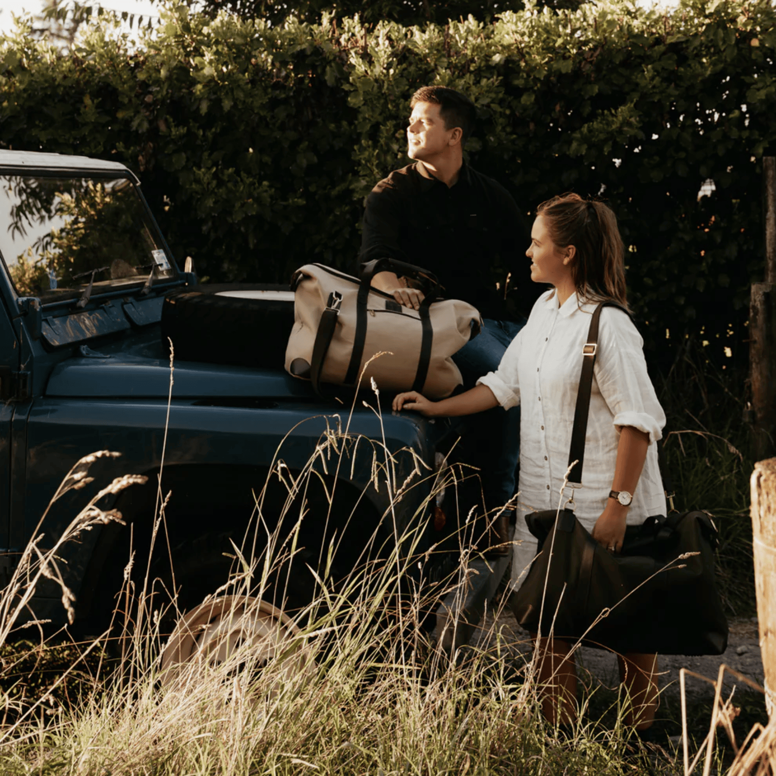 Coral & Cam Weekend Bag Canvas Sand Medium with Leather Trims