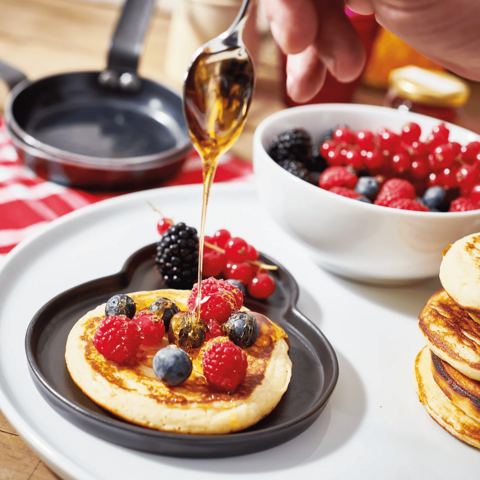 de Buyer Blue Carbon Steel Egg & Pancake Pan 12cm