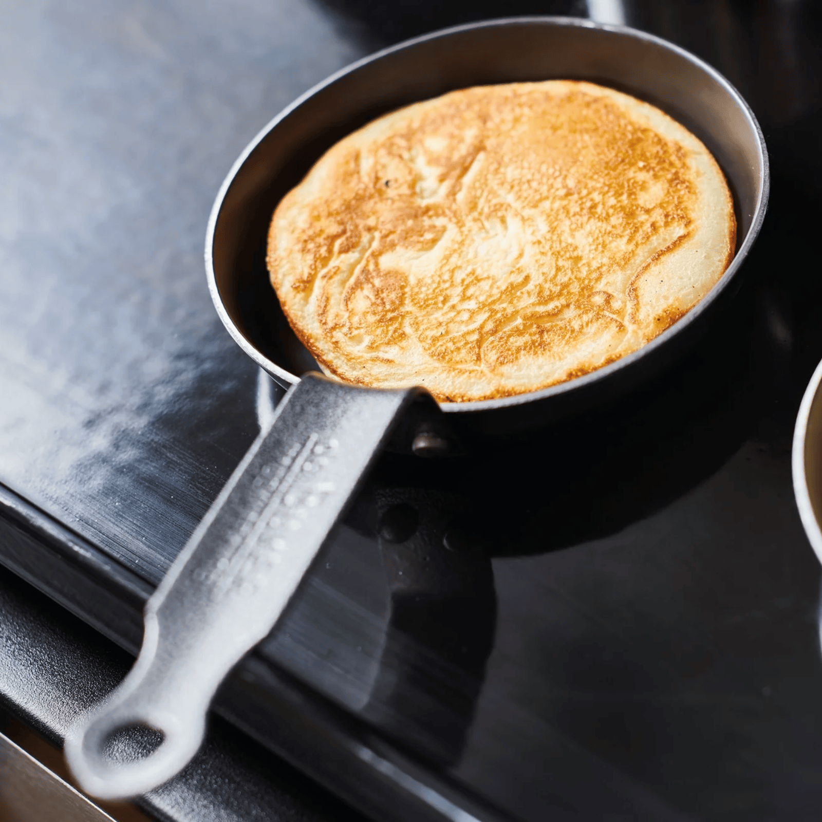 de Buyer Blue Carbon Steel Egg & Pancake Pan 12cm