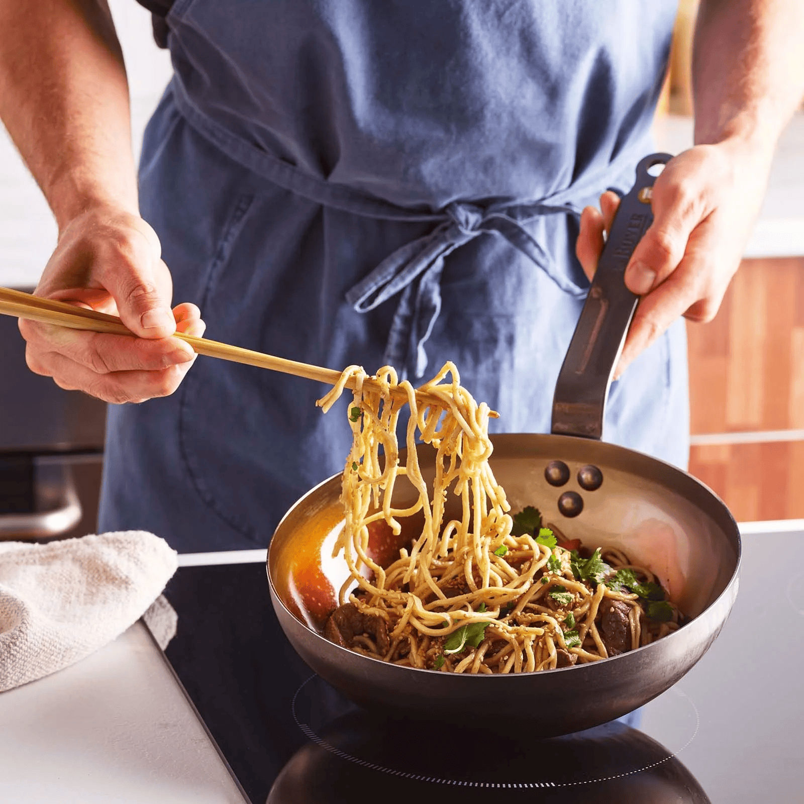 de Buyer Mineral B Carbon Steel Wok 28cm