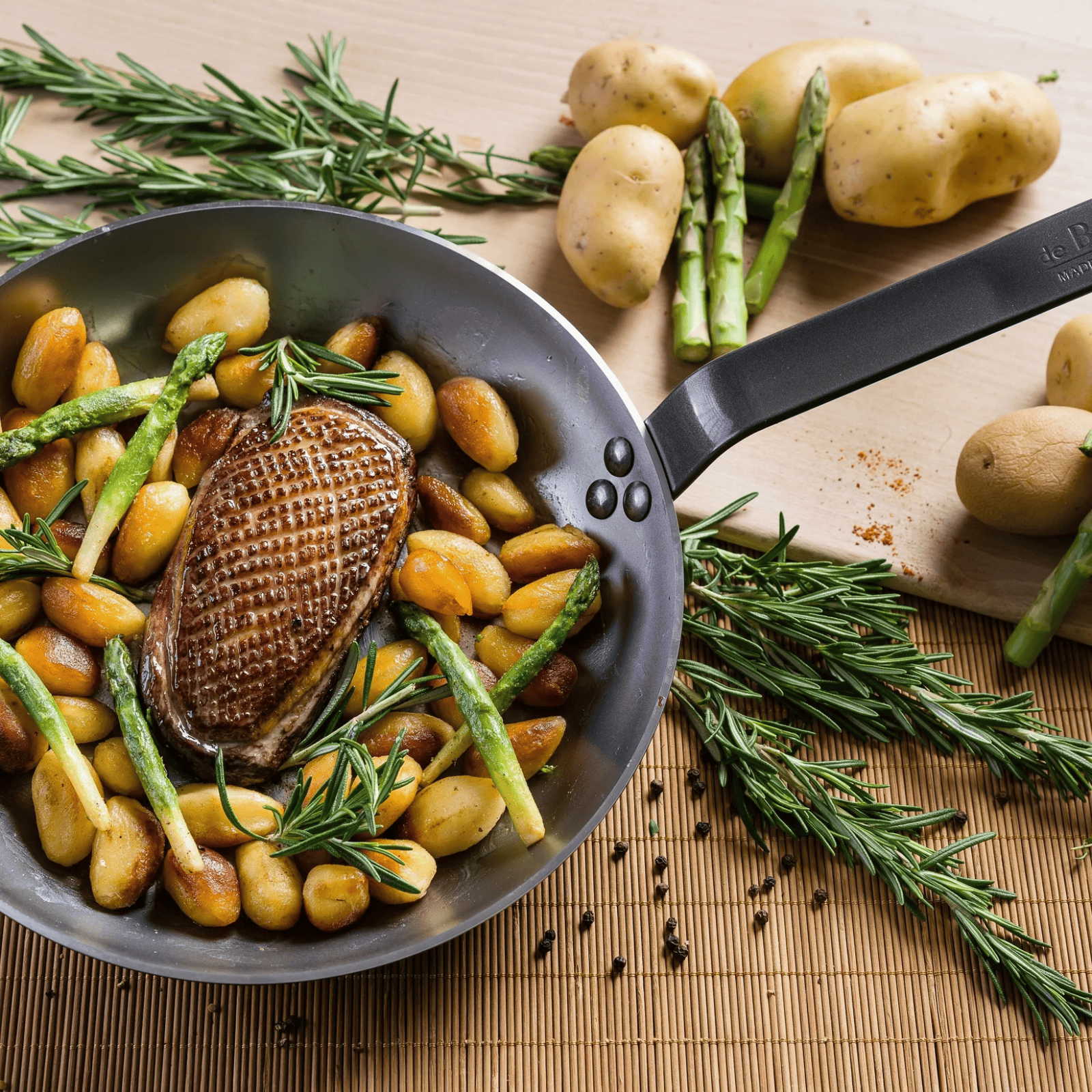 de Buyer Mineral B Element Carbon Steel Frying Pan 26cm