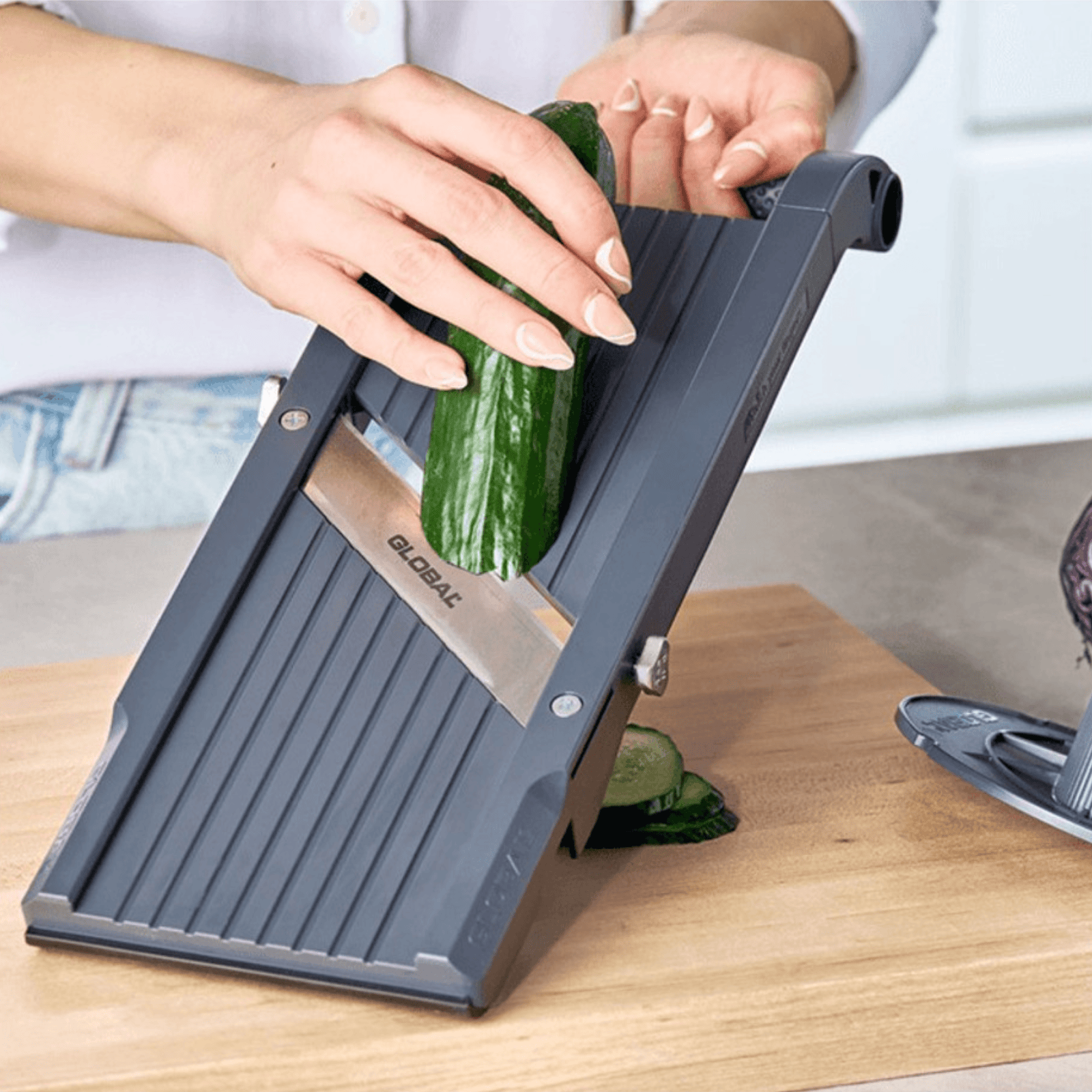 GLOBAL Mandoline Slicer 95mm
