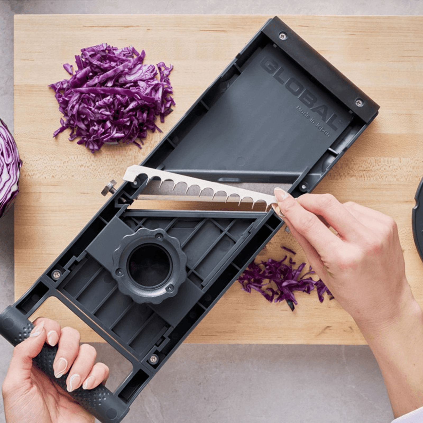 GLOBAL Mandoline Slicer 95mm