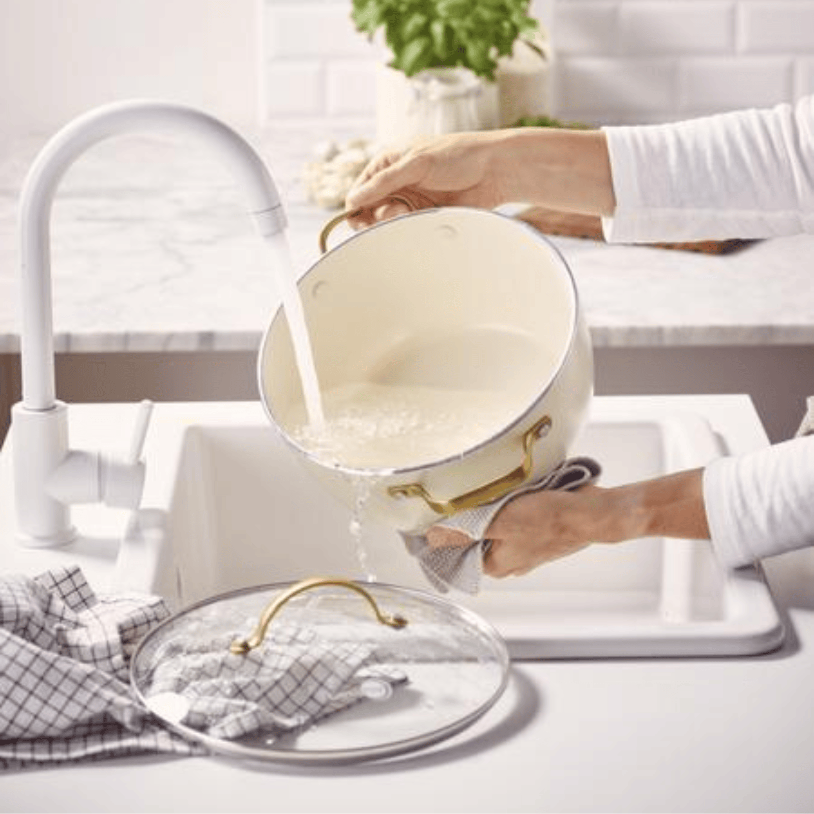 GreenPan Padova Non-Stick Casserole 24cm Cream