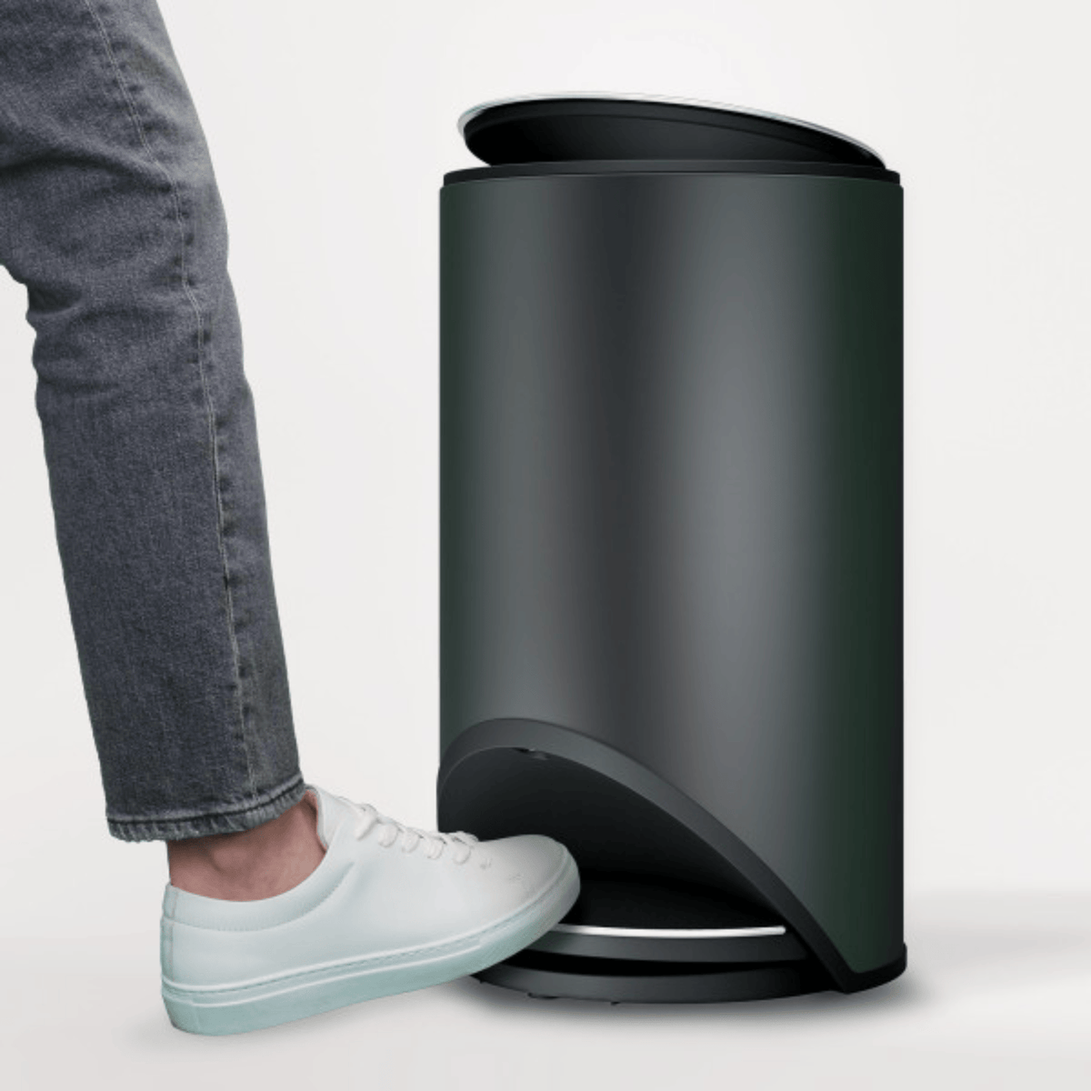 Joseph Joseph Arc Bin 10L Matte Black