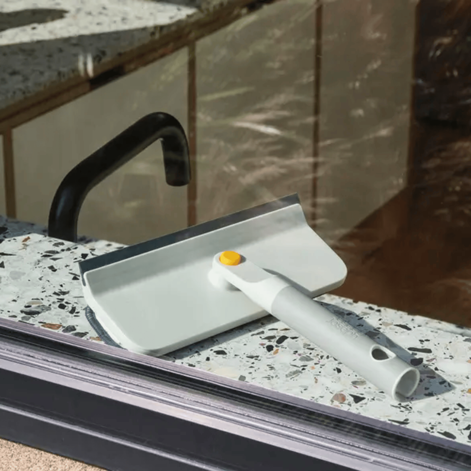 Joseph Joseph CleanTech 2-in-1 Glass Cleaning Squeegee