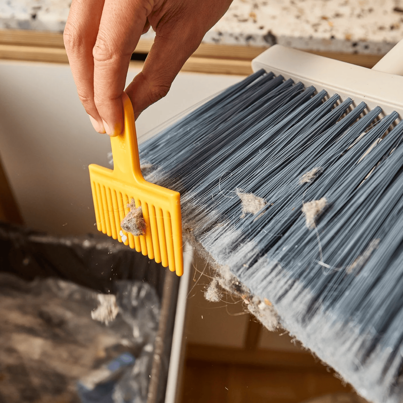 Joseph Joseph CleanTech Wall-Mounted Broom