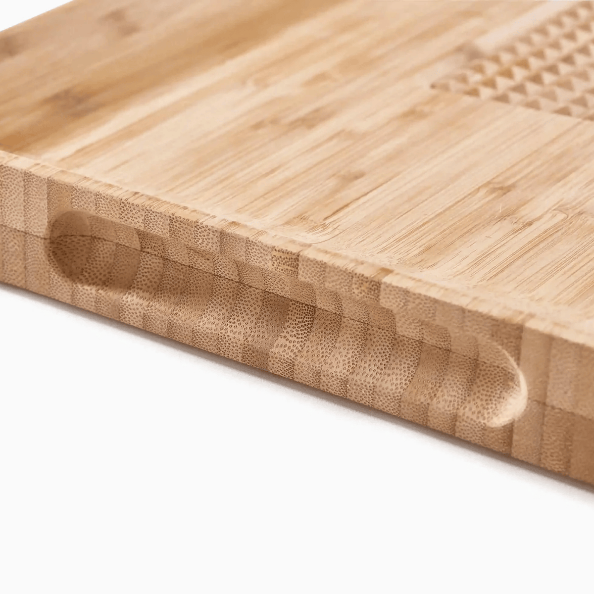 Joseph Joseph Cut&Carve Bamboo Chopping Board
