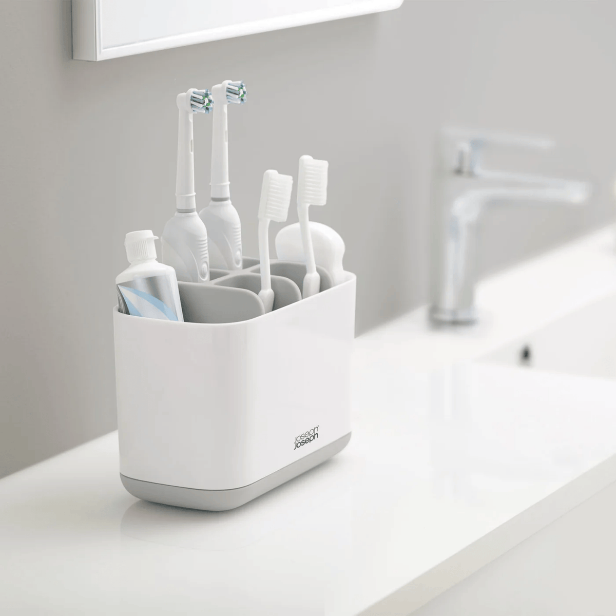 Joseph Joseph EasyStore Large Toothbrush Caddy Grey