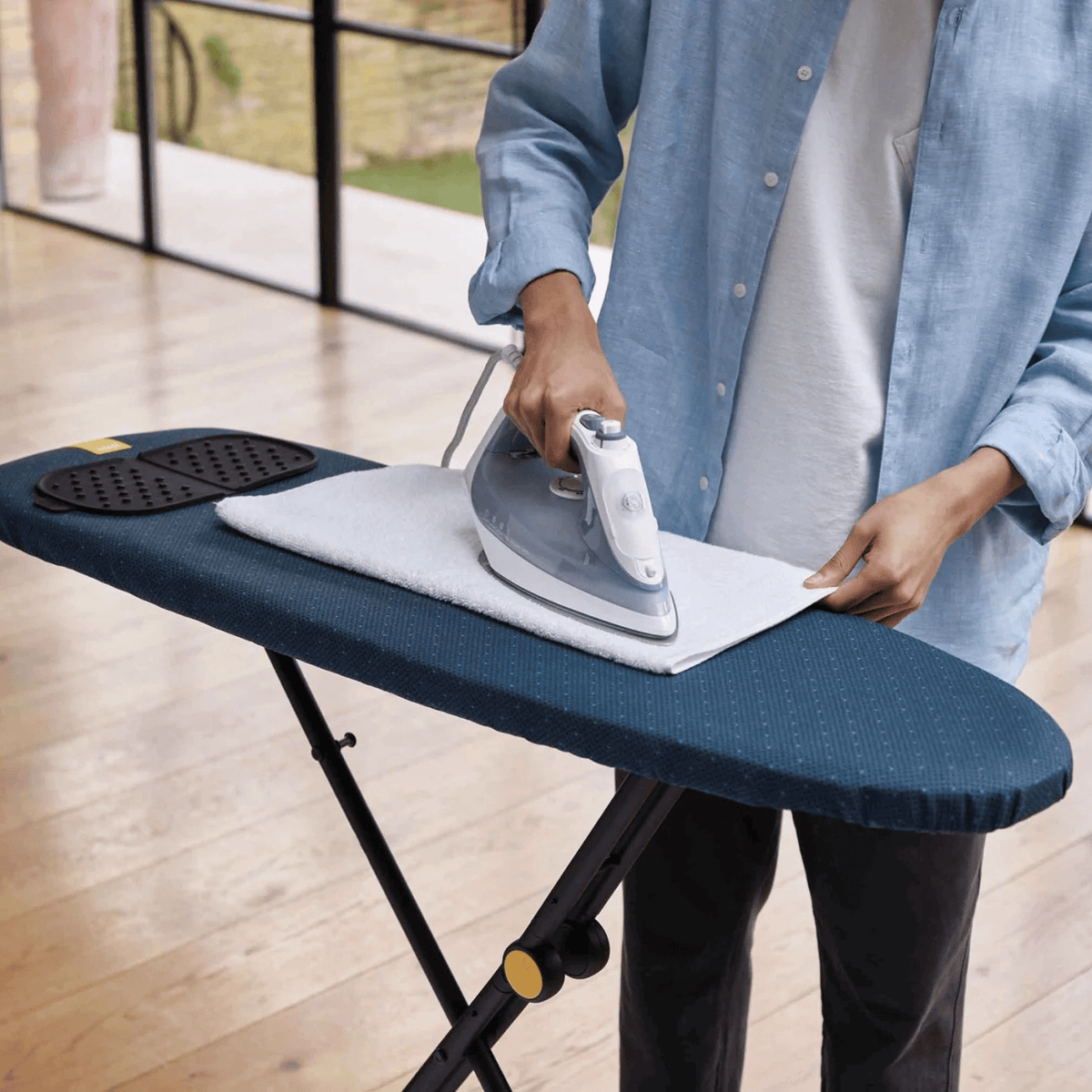 Joseph Joseph Glide Compact Plus Easy-store Ironing Board with Advanced Cover Blue