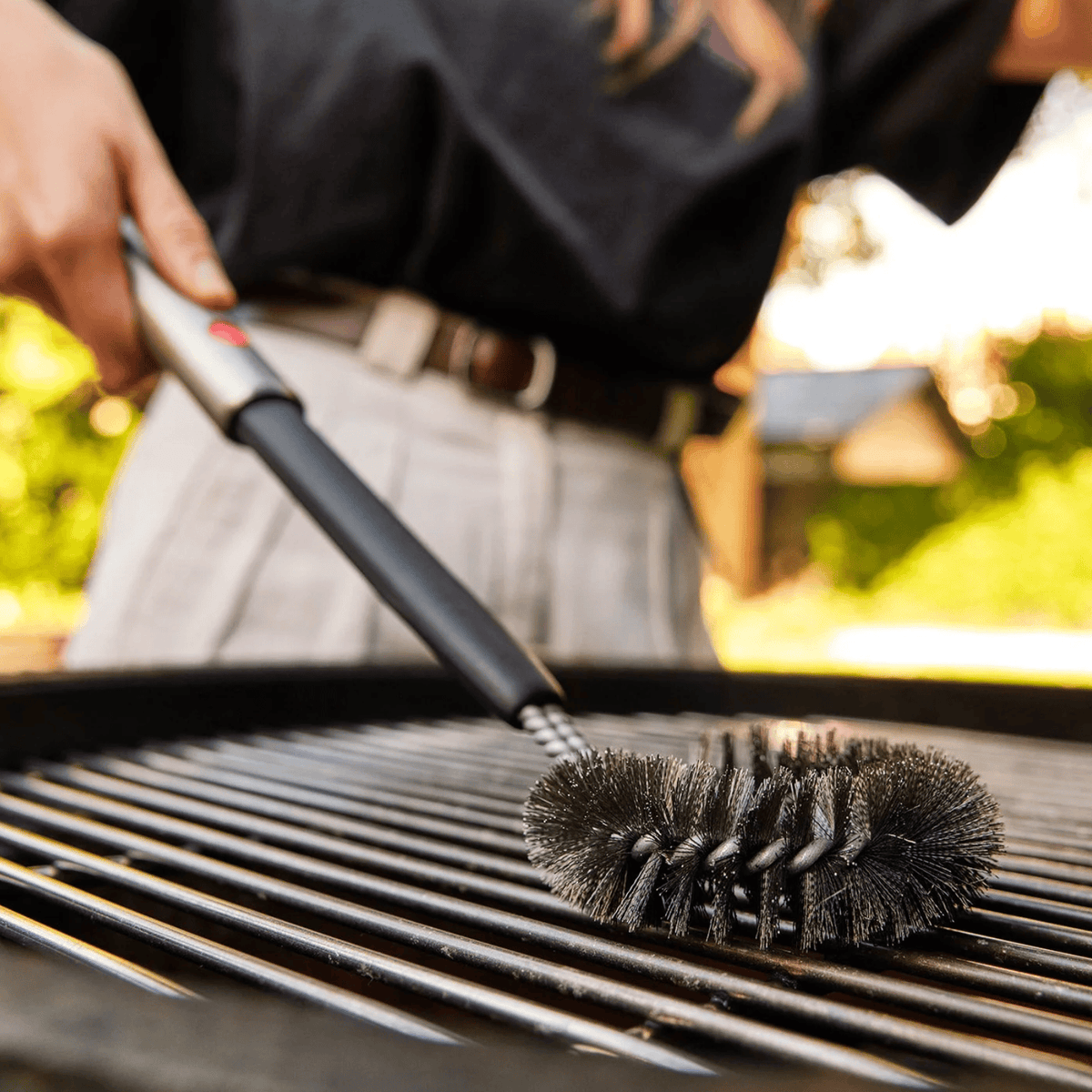 Joseph Joseph GrillOut BBQ Cleaning Brush with Extending Handle