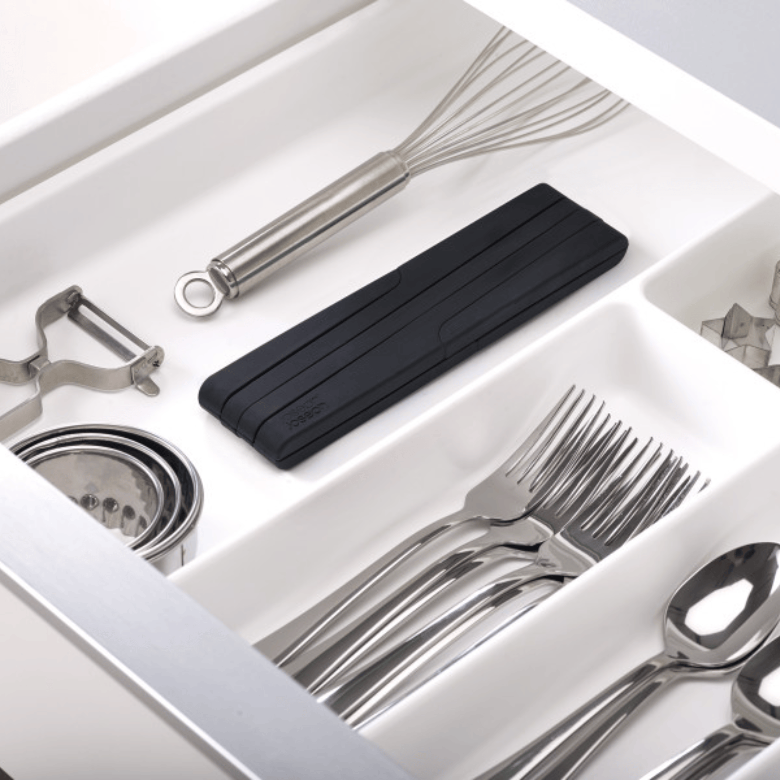 Joseph Joseph Stretch Expandable Black Trivet