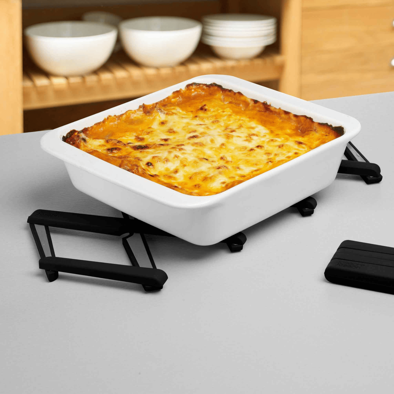 Joseph Joseph Stretch Expandable Black Trivet