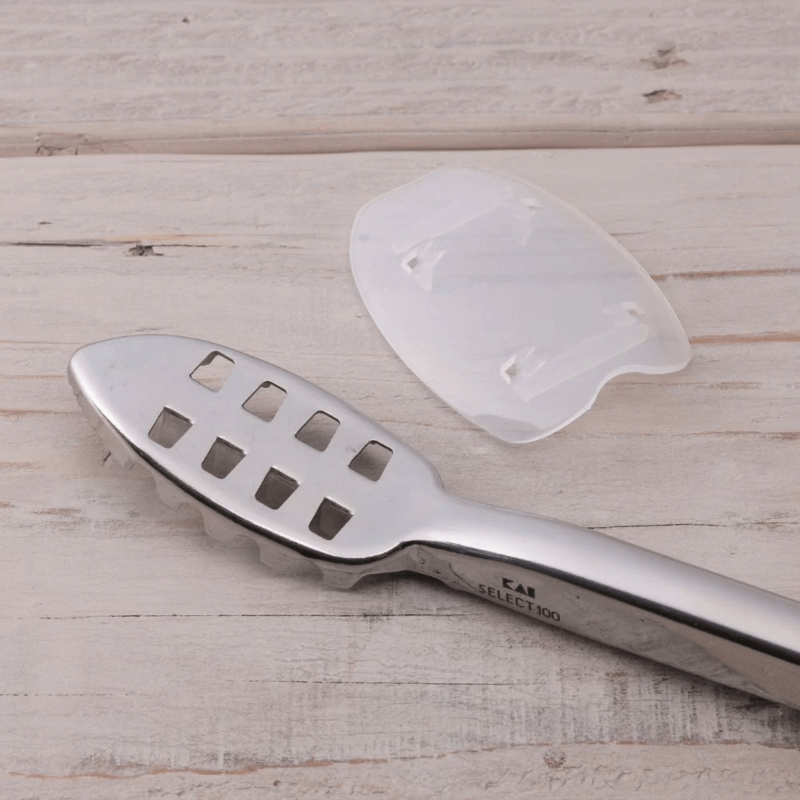 Kai Select 100 Fish Scaler