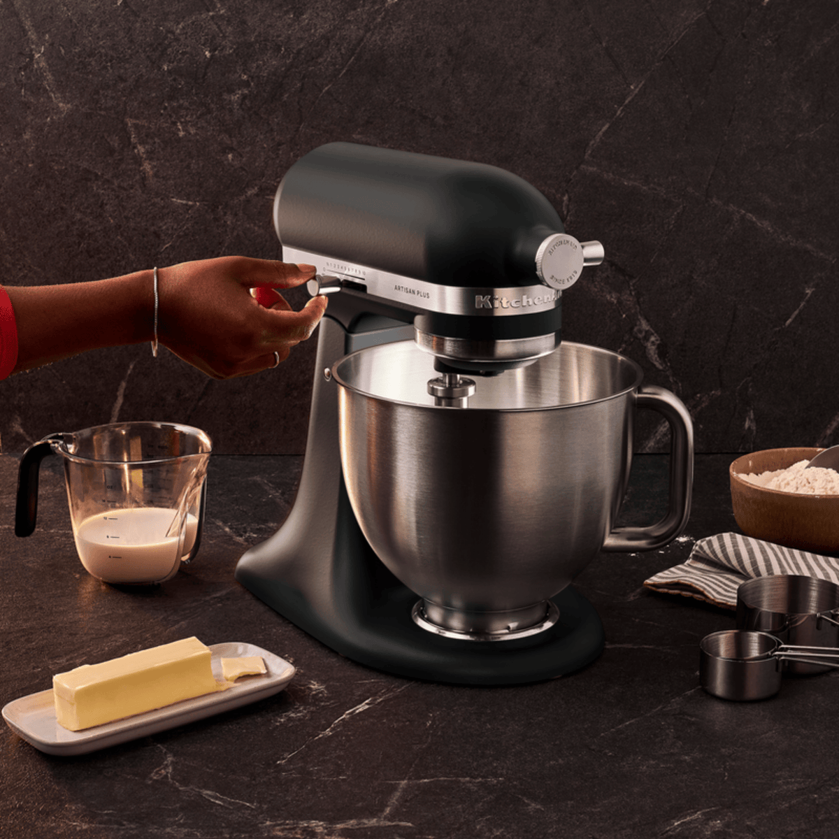 KitchenAid Artisan Plus Tilt-Head Stand Mixer KSM50 Matte Black
