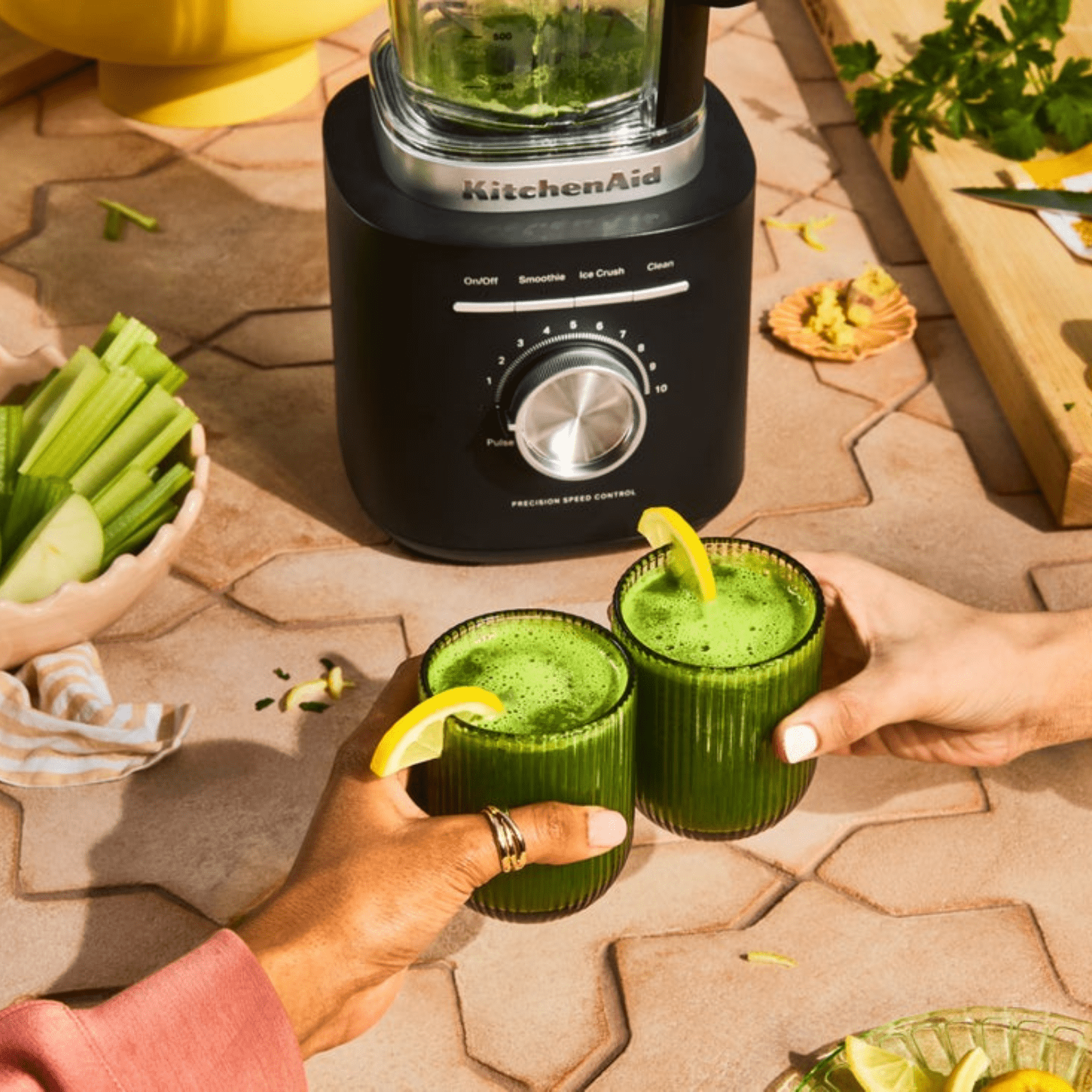 KitchenAid K200 Pure Power Blender Matte Black