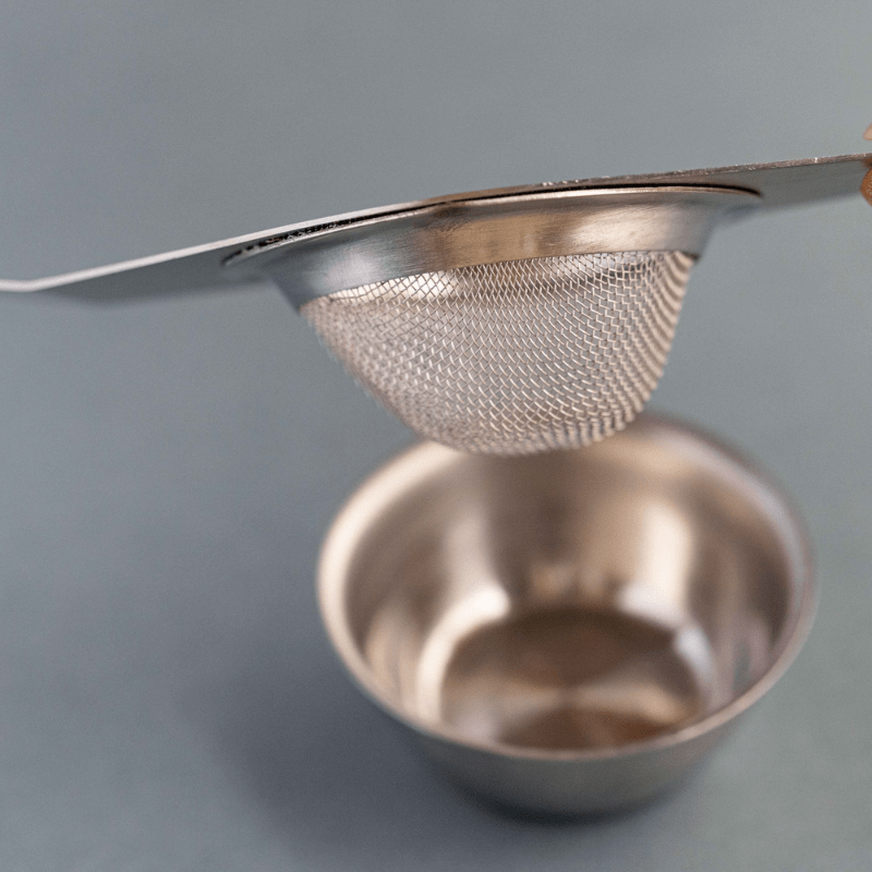 La Cafetiere Tea Strainer with Drip Bowl