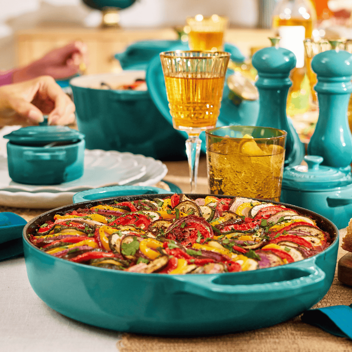 Le Creuset Signature Cast Iron Everyday Pan 28cm Bleu Riviera