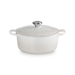 Le Creuset Signature Cast Iron Round Casserole 24cm Meringue