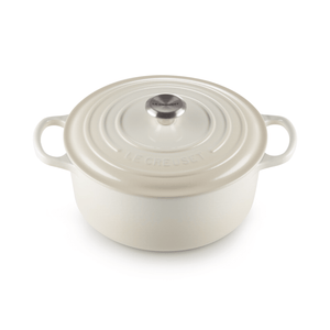 Le Creuset Signature Cast Iron Round Casserole 26cm Meringue