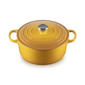 Le Creuset Signature Cast Iron Round Casserole 26cm Nectar