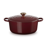 Le Creuset Signature Cast Iron Round Casserole 28cm Garnet