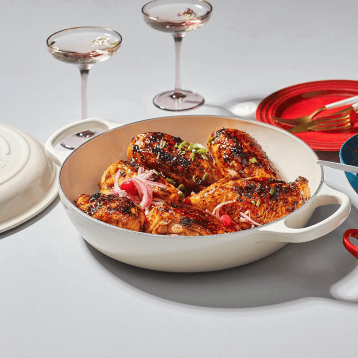 Le Creuset Signature Cast Iron Shallow Casserole 30cm Meringue