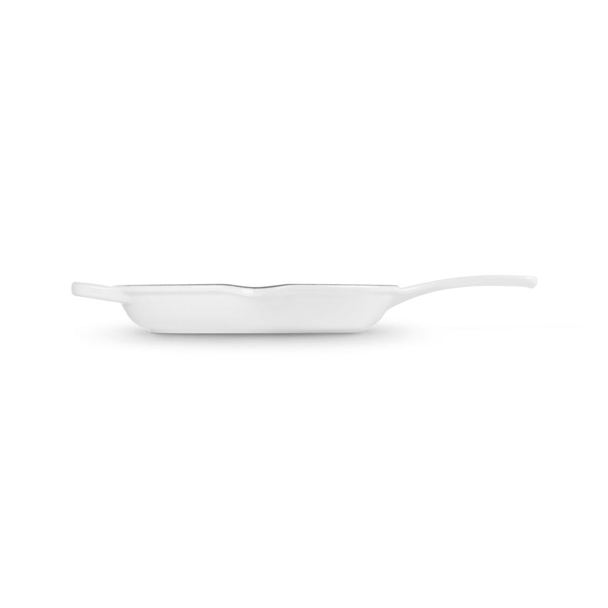 Le Creuset Signature Cast Iron Skillet 26cm White