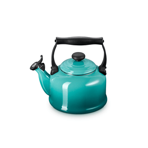 Le Creuset Traditional Kettle 2.1L Bleu Riviera