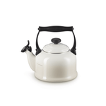 Le Creuset Traditional Kettle 2.1L Meringue