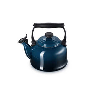 Le Creuset Traditional Kettle 2.1L Nuit