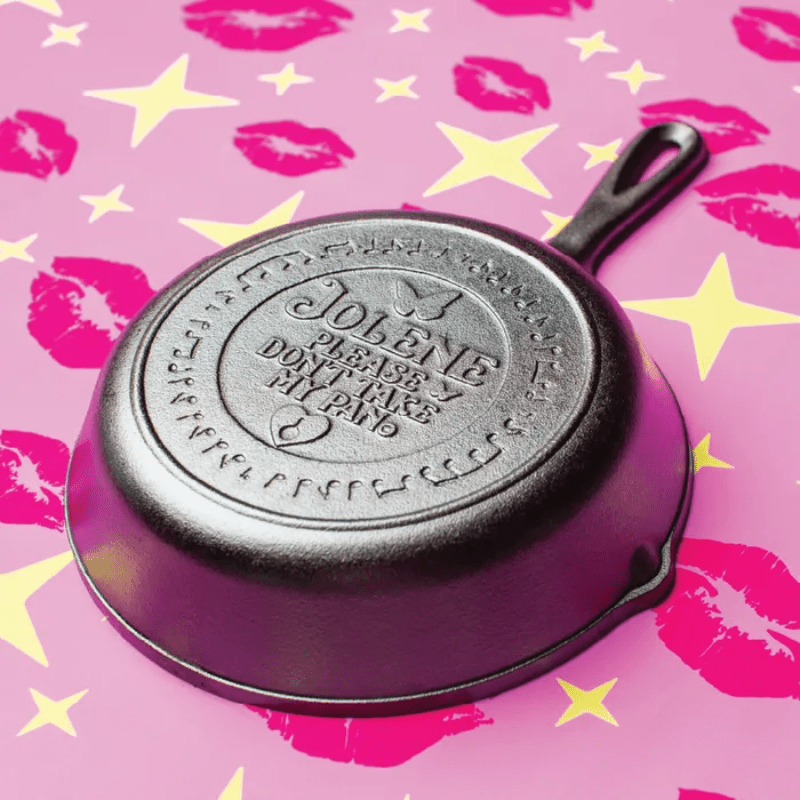 Lodge Dolly Parton Jolene Skillet 20cm