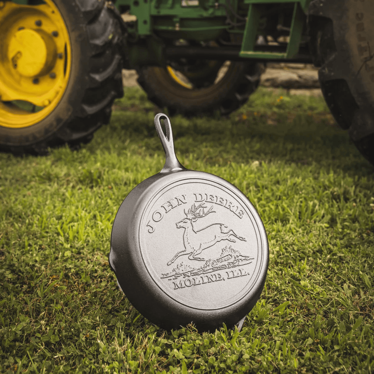 Lodge John Deere Cast Iron Skillet 30cm