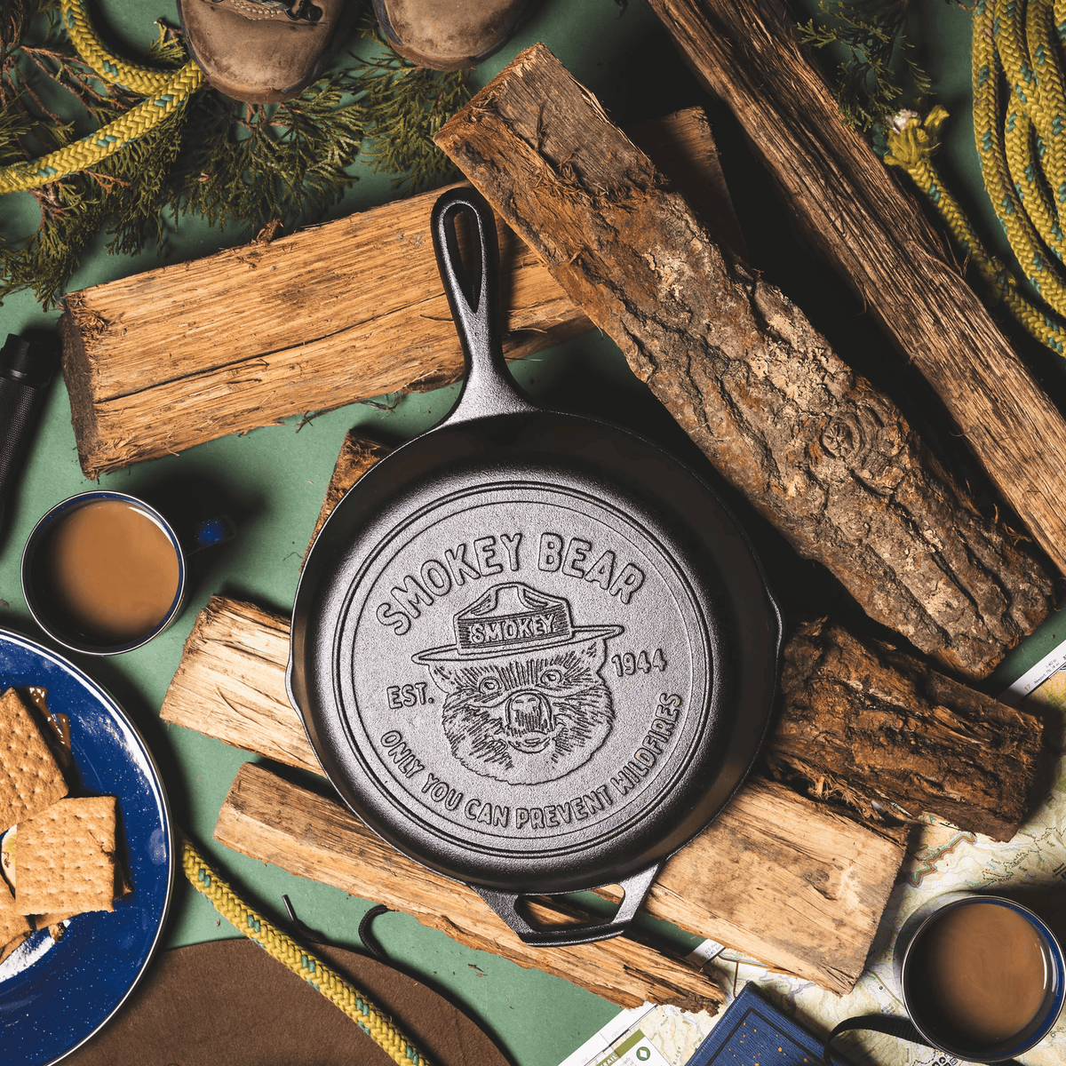 Lodge Smokey Bear Cast Iron Skillet 26cm